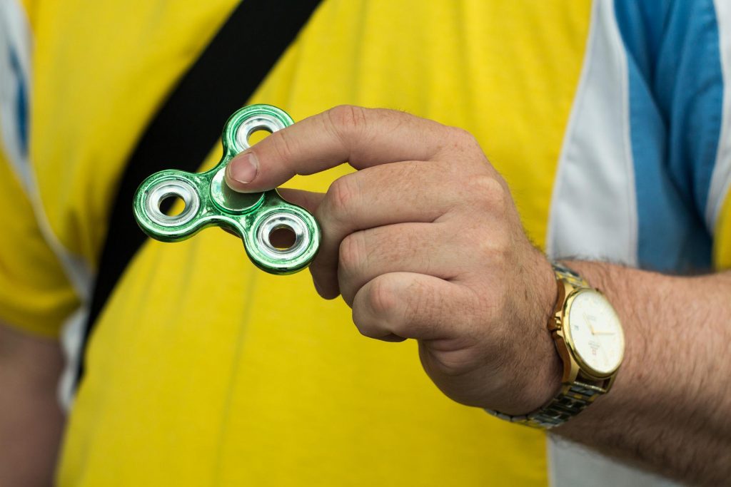 Comment rester concentré grâce aux Fidget ?