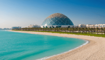 découvrez comment abu dhabi s'impose comme une destination de tourisme de luxe grâce à ses infrastructures haut de gamme, ses expériences exclusives et ses initiatives innovantes pour attirer les voyageurs du monde entier.